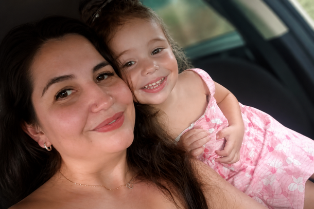 Mãe e filha morrem após carro cair em rampa e afundar no Rio Paraná